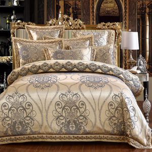 Luxury Lace Pattern Silk Bedding Set